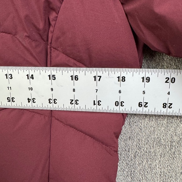 Andrew Marc Stretch  Walker Hooded Puffer Jacket Burgundy Women's Size Small - Picture 11 of 12
